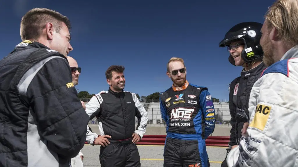 MotorTrend - Best Driver's Car 2019