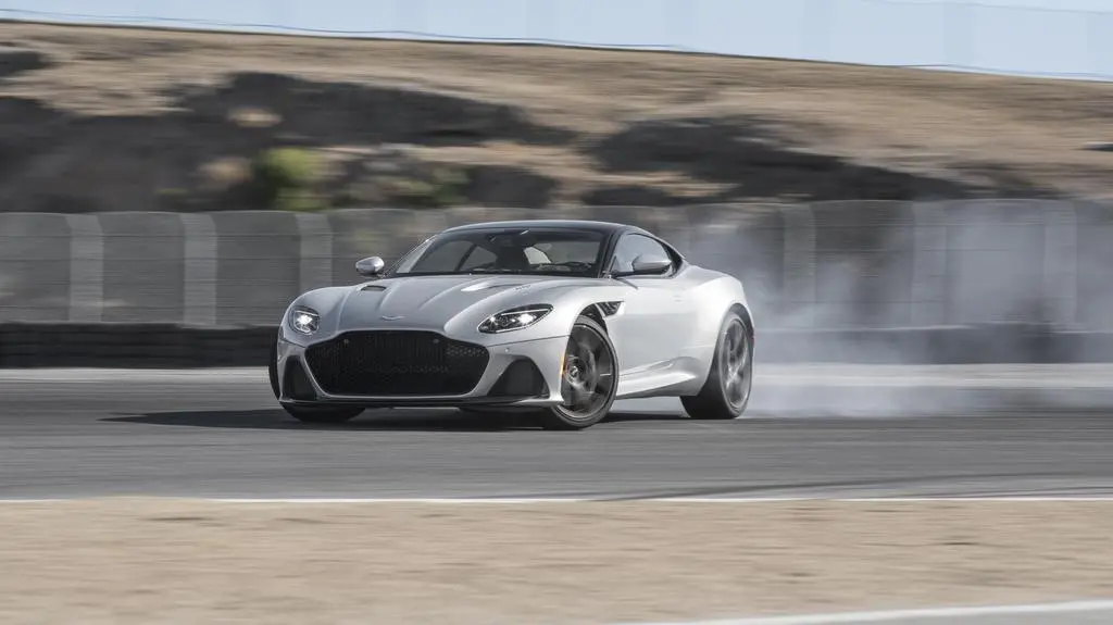 MotorTrend - Best Driver's Car 2019