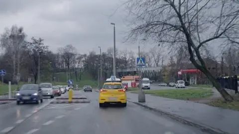 Nauka jazdy: Niekonwencjonalne podejście do nauki? Tylko u Kmiecika!