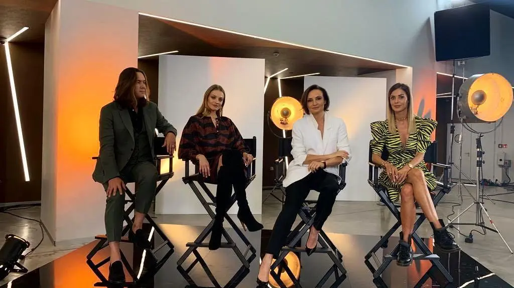 Od lewej: Tomasz Ossoliński, Anna Jagodzińska, Agnieszka Ścibior i Magdalena Pieczonka na planie "Stylowego projektu"