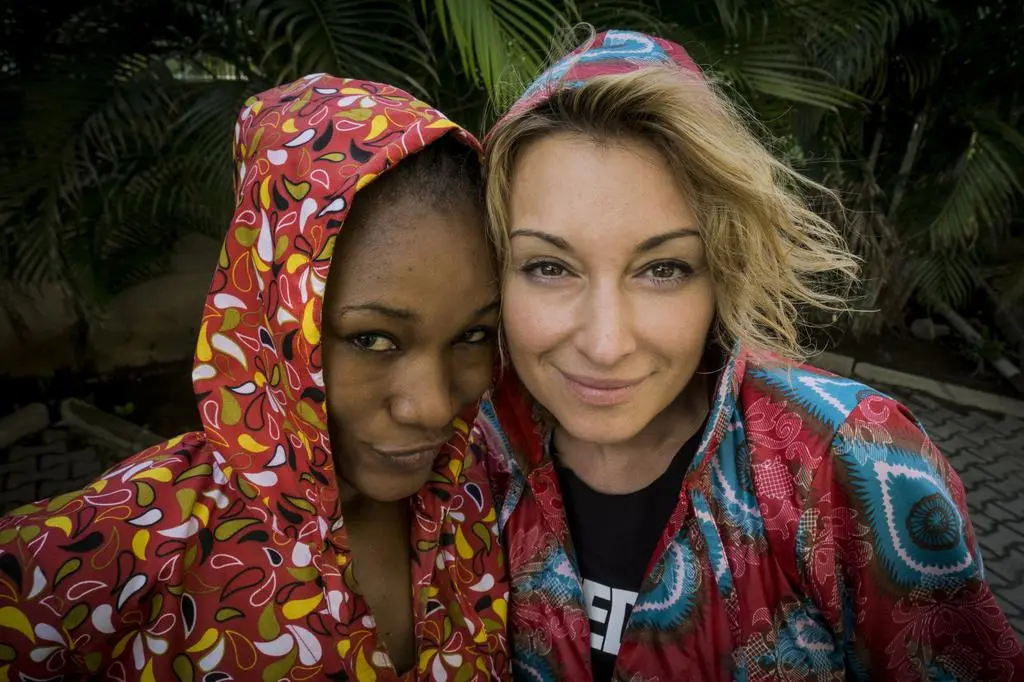Odcinek 3, sezon 7, Nigeria