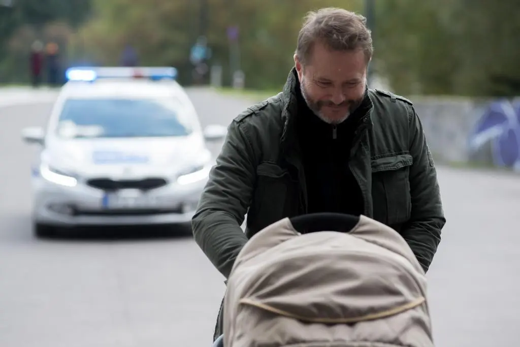 "Odwróceni. Ojcowie i córki" odcinek 1. - Artur Żmijewski (Sikora)