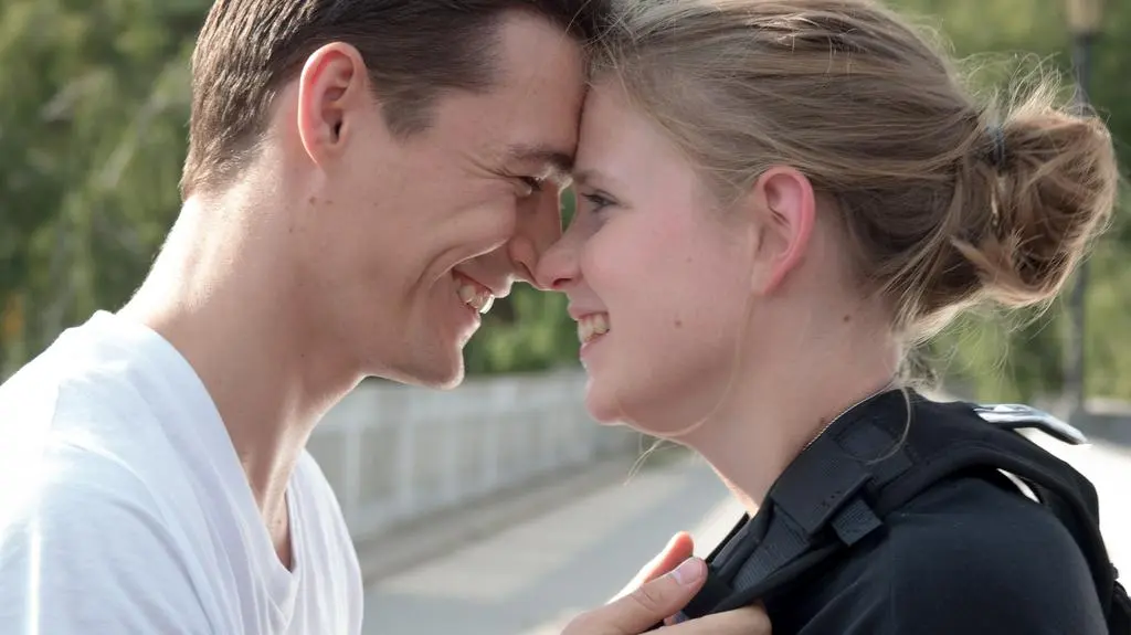 "Odwróceni. Ojcowie i córki": Daniel (Tomasz Ziętek) i Kasia (Eliza Rycembel)