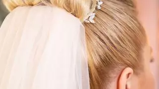 "Pary młode ponad miarę": Ślubna fryzura Ani