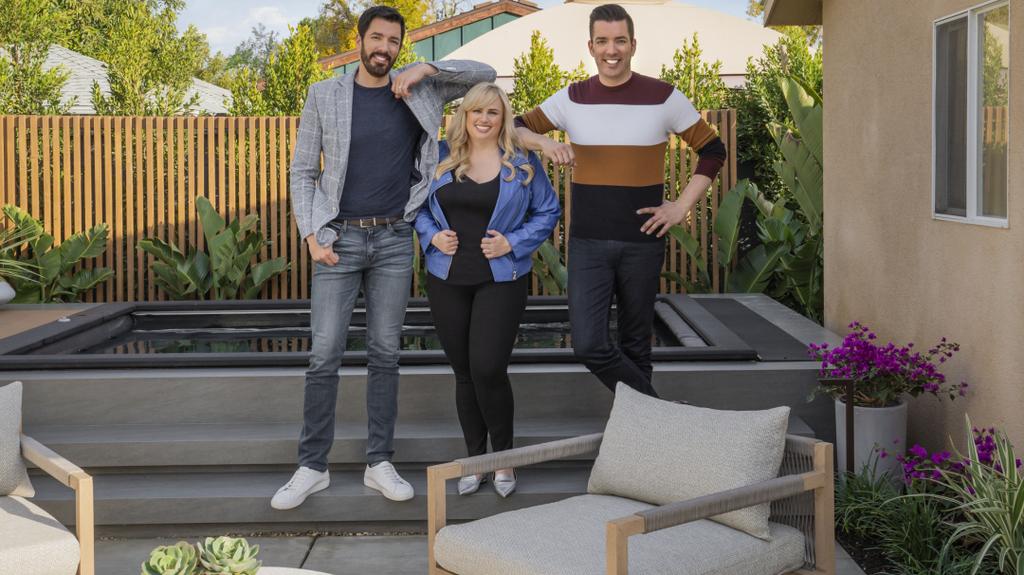 Rebel Wilson i bracia Scott w gotowym ogrodzie