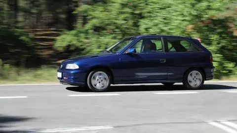 Opel Astra GSI
