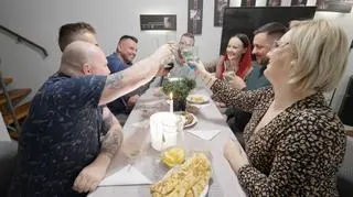 Sąsiedzi kontra sąsiedzi: w 1