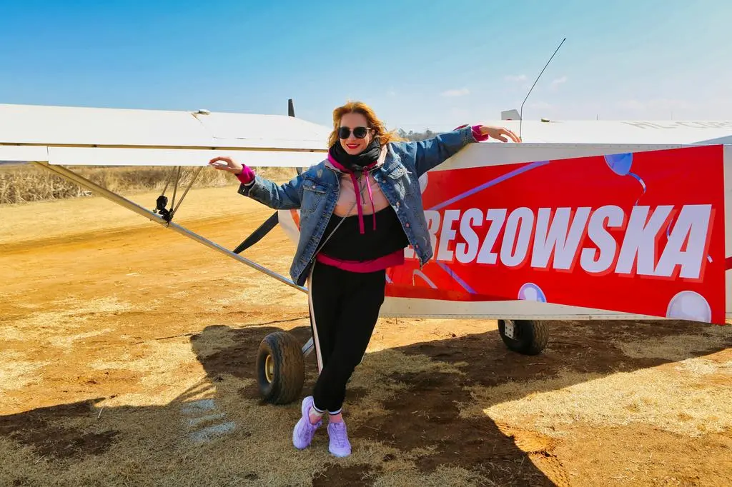 Starsza pani musi fiknąć: Anna Dereszowska