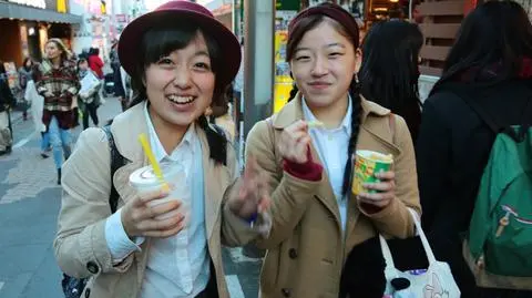 Szalone Tokio