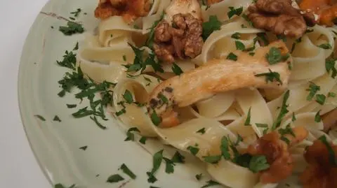 Tagiatelle z sosem grzybowym