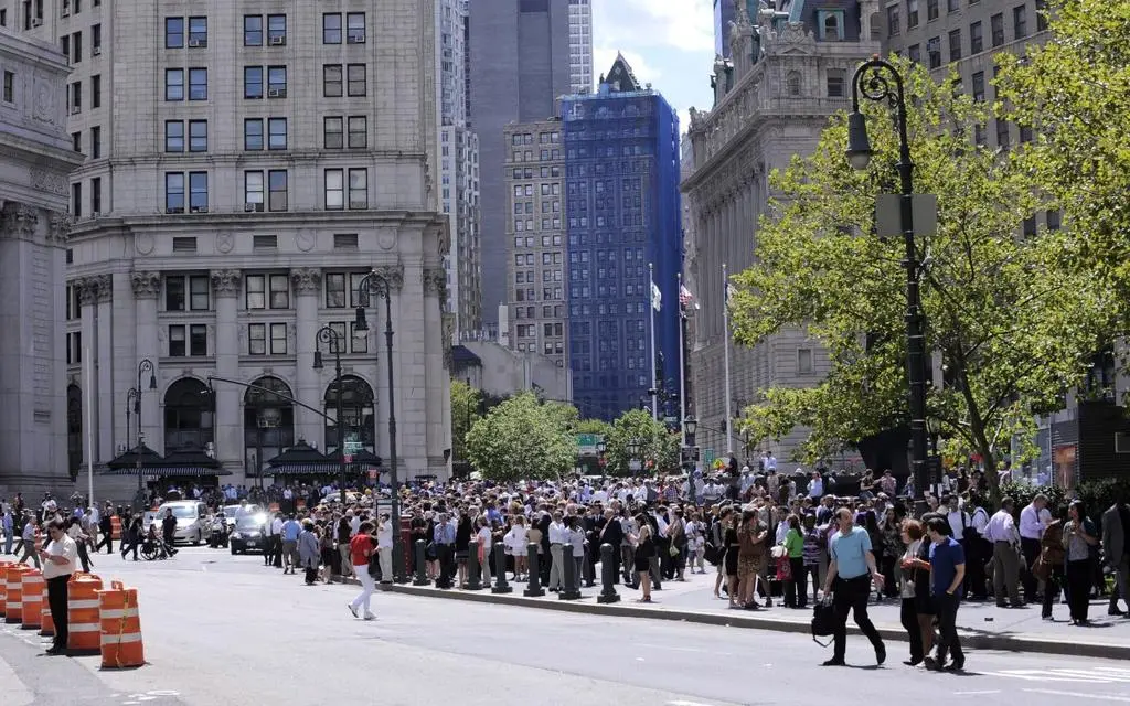 Tłum ludzi na Manhattanie/PAP/EPA