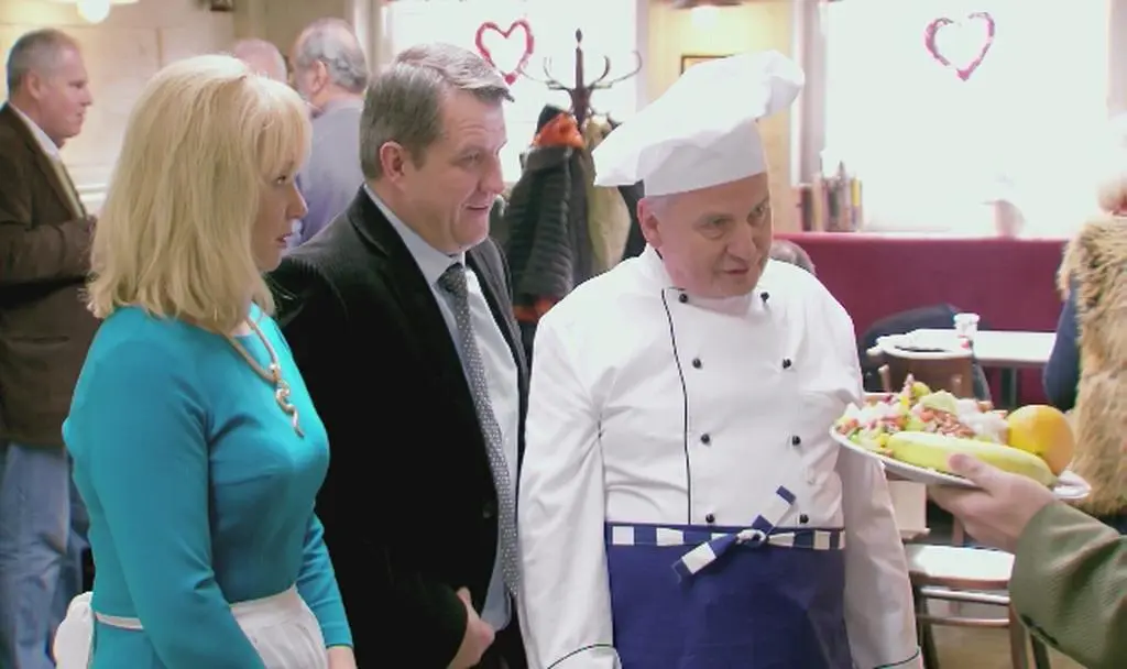 Tłumy na otwarciu restauracji Marka i Stefana