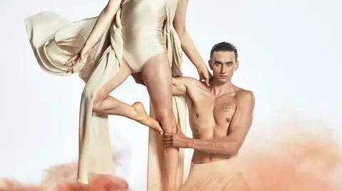 Top Model 10: Taneczna sesja z proszkiem holi