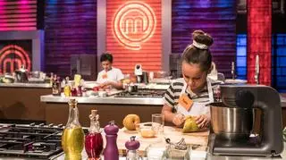 Pamiętacie Tosię z pierwszego sezonu programu? Jak czuje się po powrocie do kuchni "MasterChef Juniora" i czy spełni się jej marzenie o wejściu do finałowej czternastki? Zobaczcie koniecznie fragment odcinka :)