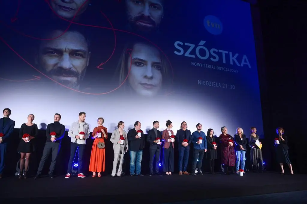 Uroczysta premiera serialu "Szóstka"