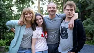 Usta Usta: Sonia Bohosiewicz, Wojtek Mecwaldowski, Oliwia Ogorzelska, Łukasz Gawroński