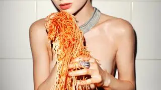 Bycze jądra atakują!