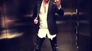 Woliński pokochał zdjęcia w windzie!