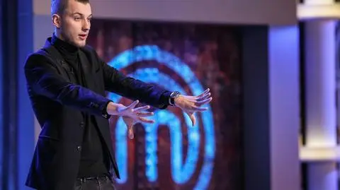 Magik Y, wykonał dla dzieci specjalny pokaz magiczny. To właśnie z jego pomocą uczestnicy wyczarowali sobie temat gotowania, a kulinarna sztuka iluzji towarzyszyła im przez całą konkurencję. 

Wszystkie odcinki MasterChef Junior możecie obejrzeć na Player.pl