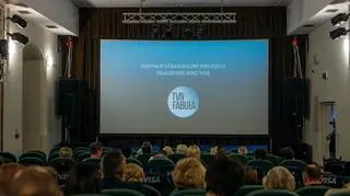 Zbliżeniowe Kino Visa