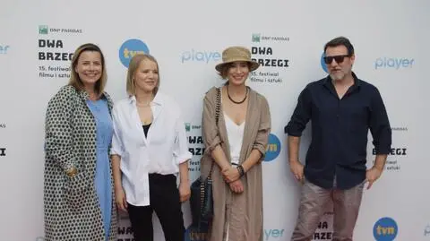 Dwa Brzegi: Agata Kulesza, Joanna Kulig, Aleksandra Popławska, Robert Więckiewicz