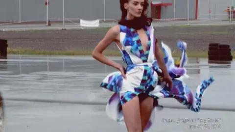 Uczestnicy "Top Model" o sesji z driftującym samochodem