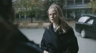 Chyłka - Oskarżenie: Chyłka dowiaduje się o śmierci księdza Mieleszko