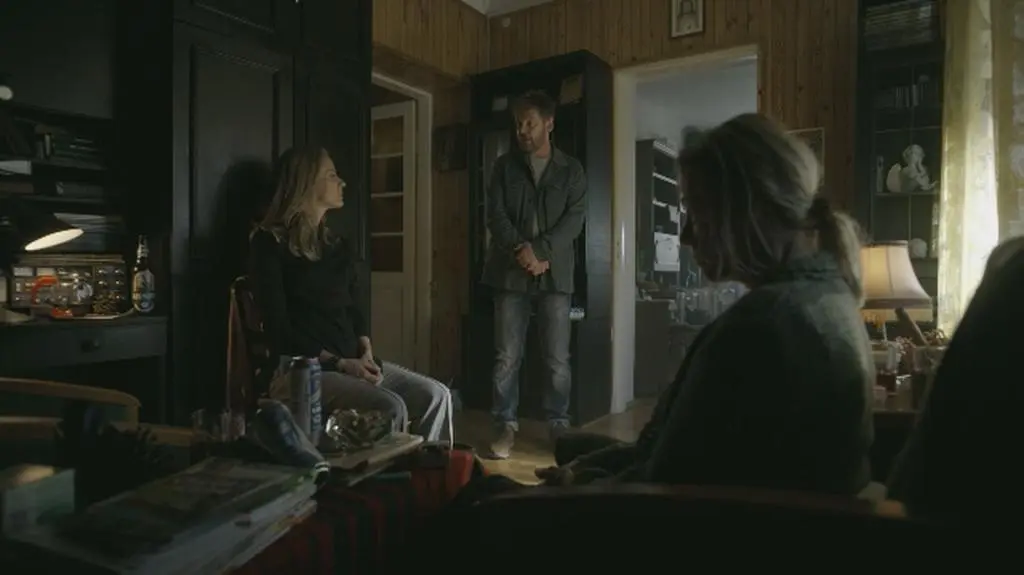 Chyłka - Oskarżenie: Chyłka i Szerbiński odwiedzili Godlewską