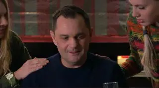 Aktualnie czytasz: Na Wspólnej PRZED EMISJĄ odcinka 3795 w TV: Dlaczego Gwiazda blokuje śledztwo swoich dziennikarzy?!