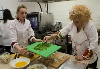 Magda Gessler nigdy nie serwuje pierogów w ten sposób. "O Boże, co wyście zrobili"