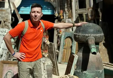 Ceramiczne skarby na tunezyjskim bazarze. Co jeszcze można znaleźć na targu w Houmt Souk?