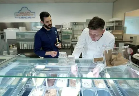 Pełna zaskoczeń wizyta na włoskim Gelato University. "Lody łososiowe o smaku gorgonzoli"