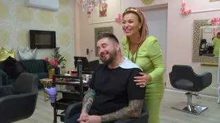 Objawy kryzysu wieku średniego według klientów salonów fryzjerskich. "Druga żona, obowiązkowo młodsza" 