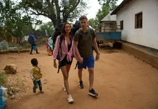 Afryka Express: Wielka kara dla Edyty i Michała! Za co ją dostali? 