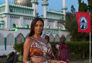 "Afryka Express". Zamiana par, eliminacja i tajemniczy koniec! Tak zakończył się 8. odcinek programu!