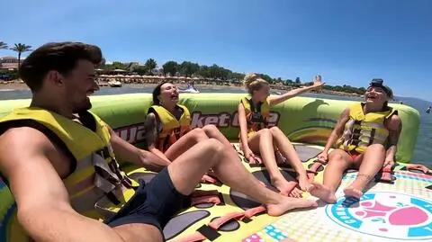 40 kontra 20: Tomek zabrał dziewczyny na randkę!