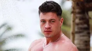 Hotel Paradise 8: Bartek 