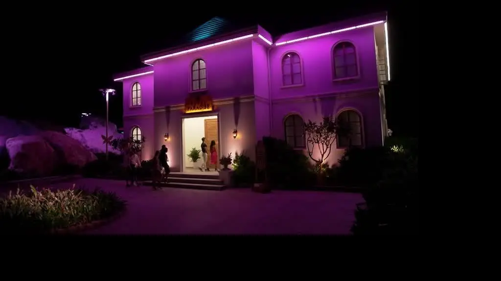 Hotel Paradise 8: