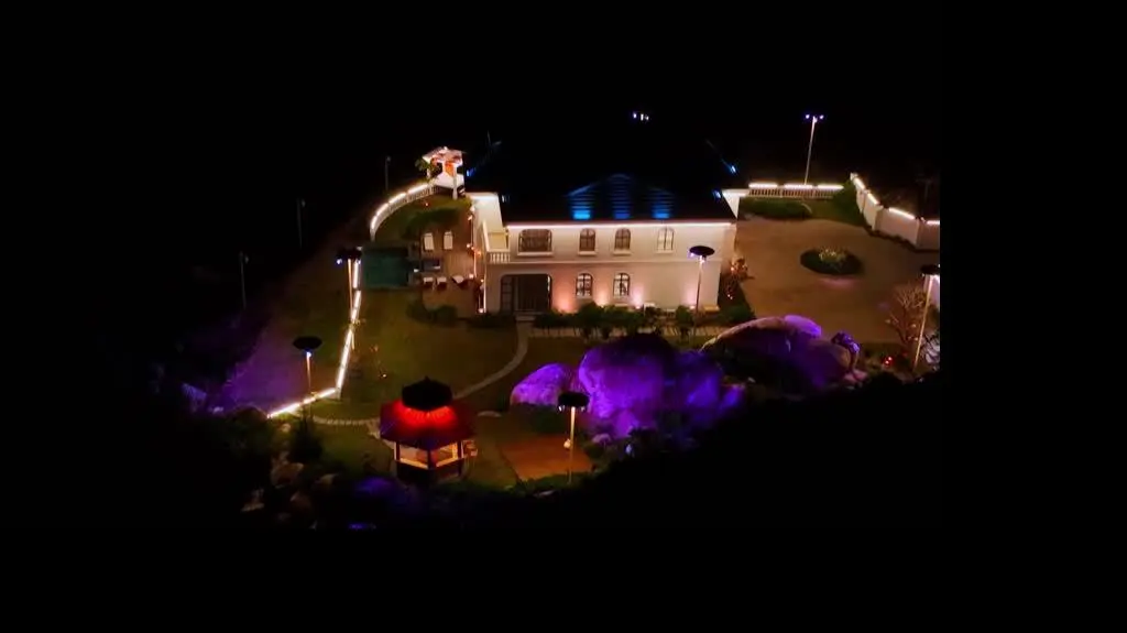 Hotel Paradise 8: Rajskie Rozdanie