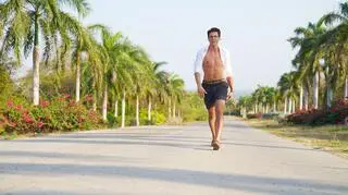 Hotel Paradise 7: WOJCIECH JAKUBOWSKI