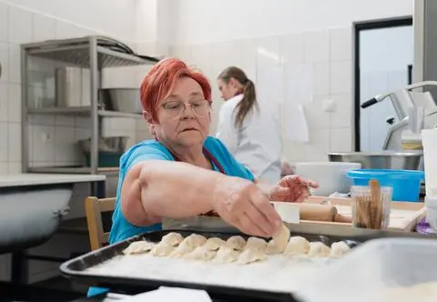Magda Gessler o zdrowiu szefowej kuchni: "O Panią trzeba dbać, bo bez Pani ta knajpa nie przetrwa"