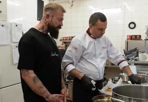 "Kuchenne rewolucje". Magda Gessler diagnozowała szefa "Pizzalover". Pracownicy wściekli – nic nie wiedzieli! [PRZED EMISJĄ w TV]