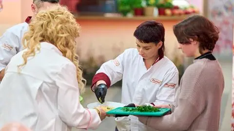 "Czy ja dobrze rozumiem, że Pani będzie u mnie w domu?" – Magda Gessler złamała schemat w "Kuchennych Rewolucjach" [PRZED EMISJĄ W TV]