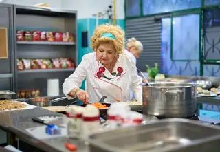 ''Nic tu nie jest jadalne!''. Takiego brudu w kuchni nikt się nie spodziewał. "Kuchenne rewolucje" w "Barze Alpejskim"