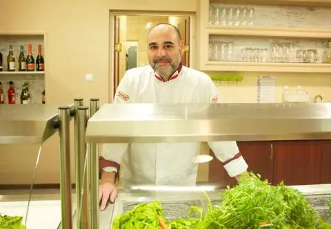 "Kuchenne rewolucje 31" odc. 2. ''Bistro 12'' zmienia się w elegancki ''Por-Fawor'' – sprawdź metamorfozę!