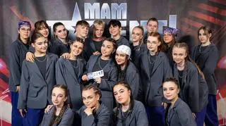 Mam Talent!: Wolf Gang