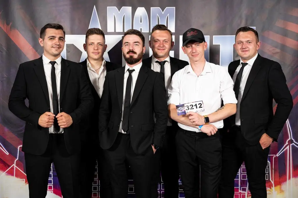Mam Talent!: DykoBrass