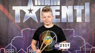 Mam Talent!: Aleksander Cent „Olek drummer” 