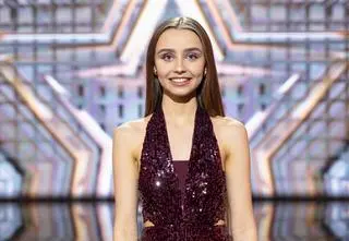 "Moją miłość już masz". Julia Wieniawa poruszona występem Olivii