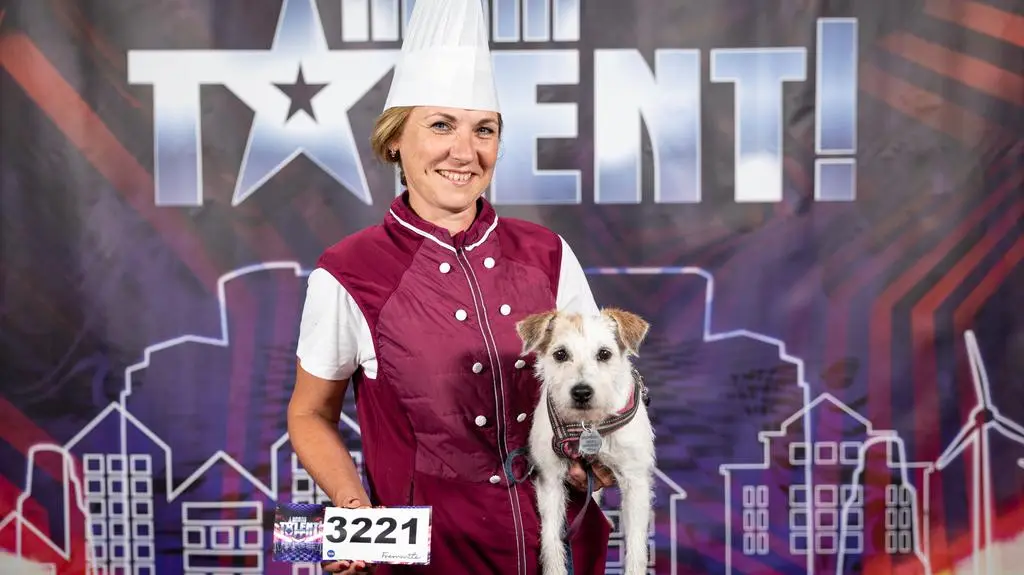 Mam Talent!: Oksana Dzhura oraz Flarri